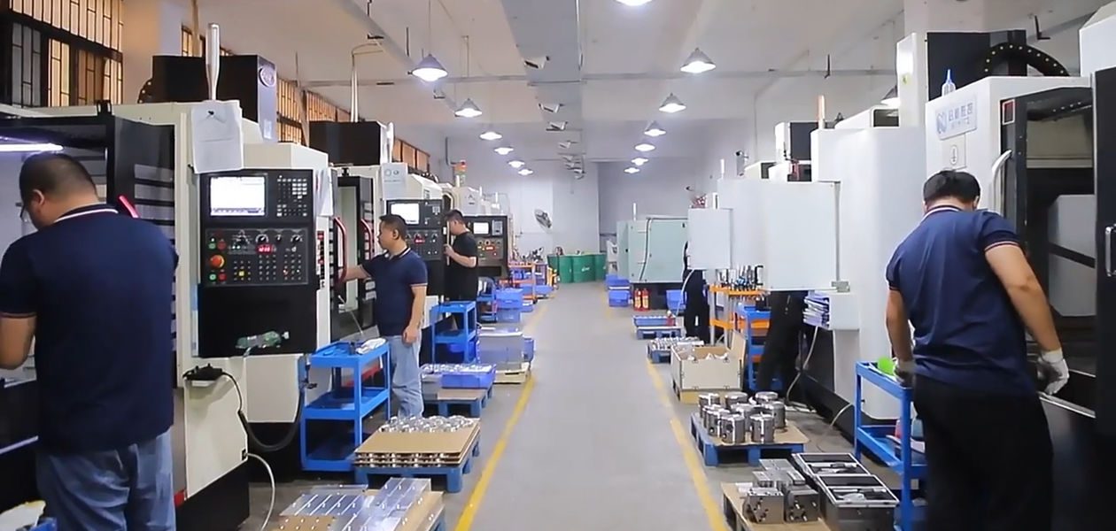 Dongguan Zhongwei Metal Products Co., Ltd 製造者の生産ライン