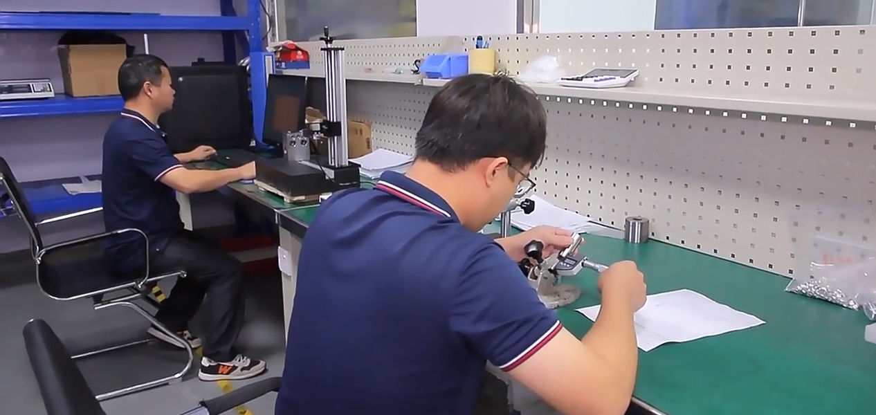 Dongguan Zhongwei Metal Products Co., Ltd 製造者の生産ライン